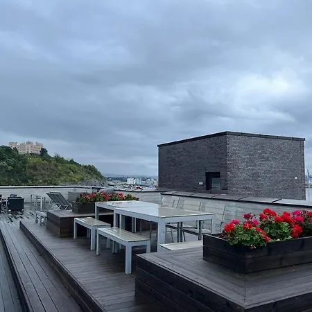Seaview 4 Beds Stylish Sorenga Oslo