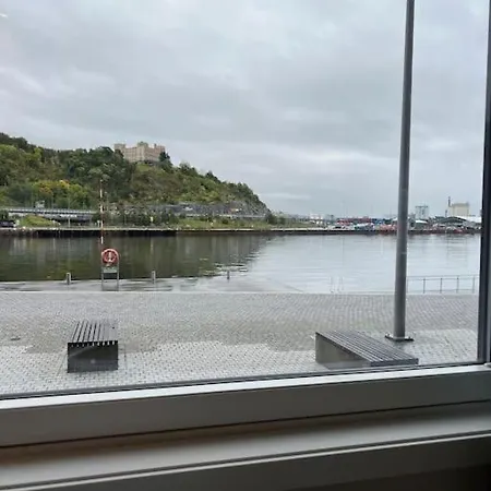 Seaview 4 Beds Stylish Sorenga * Oslo