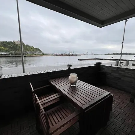 Seaview 4 Beds Stylish Sorenga Oslo
